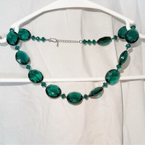 Emerald Green Faceted Bead Necklace - Women Jewelry